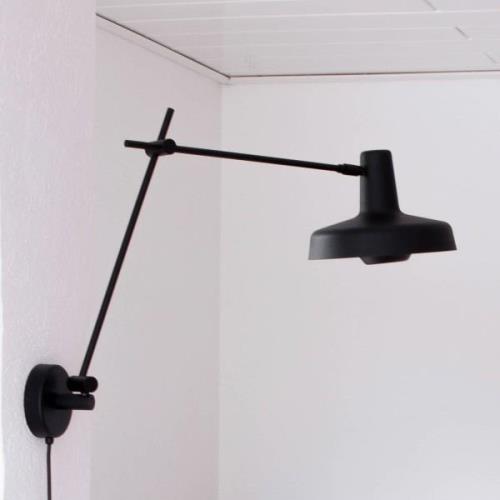 GRUPA Arigato vägg 1-lampa 70cm Ø23cm svart