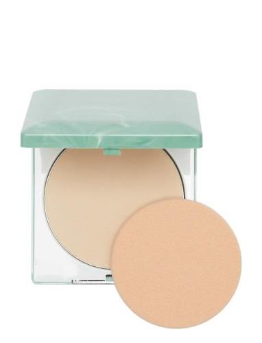 Clinique Stay-Matte Sheer Pressed Powder