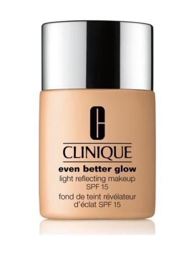 Clinique Even Better Glow Light Reflecting Makeup Spf15