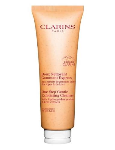 Clarins -Step Gentle Exfoliating Cleanser Nude