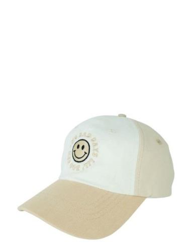 Lil' Boo No Bad Days Dad Cap Beige