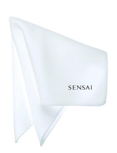 SENSAI Sponge Chief Nude