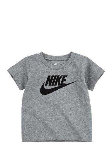 Nike Nkb Nike Futura Tee / Nkb Nike Futura Tee Grå