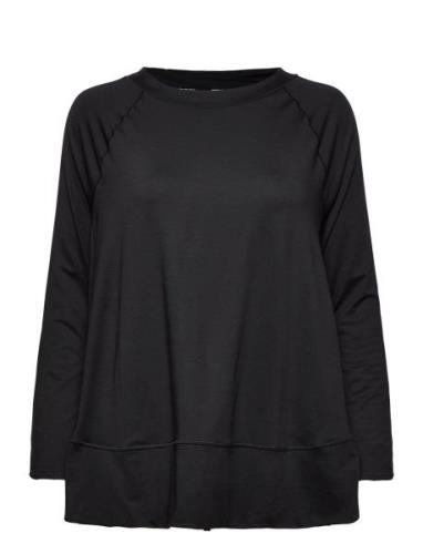 PUMA Maternity Studio Bell Sleeve Top Svart