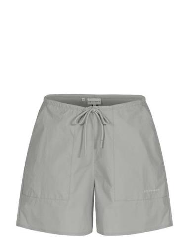 Röhnisch Frankie Wind Shorts Grå