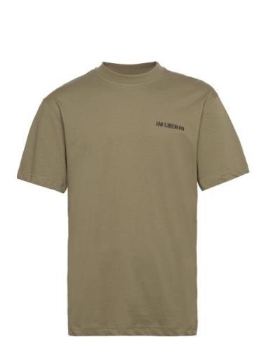 HAN Kjøbenhavn Script Logo Boxy S/S Tee Khaki Green