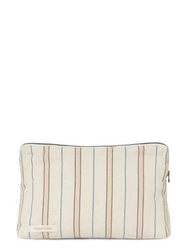 STUDIO FEDER Celia Toiletry Bag Beige