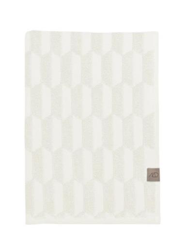 Mette Ditmer Geo Towel Vit