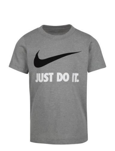 Nike Nike Swoosh Just Do It Tee Grå