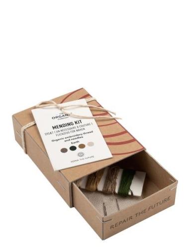 The Organic Company Mending Kit Brun