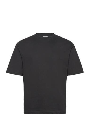 Selected Homme Slhlooseoscar Ss O-Neck Tee Noos Svart