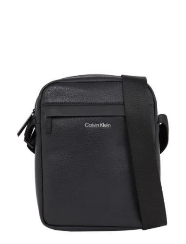 Calvin Klein Ck Must Reporter Svart