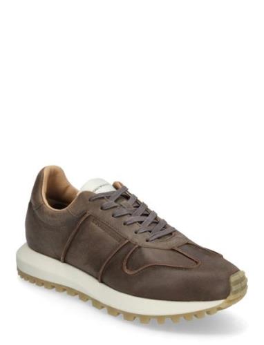 Emporio Armani Sneaker Brun