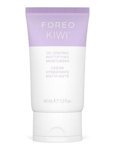 Foreo Kiwi™ Oil Control Mattifying Moisturizer Nude