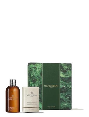 Molton Brown Re-Charge Black Pepper Body Care Gift Set Nude